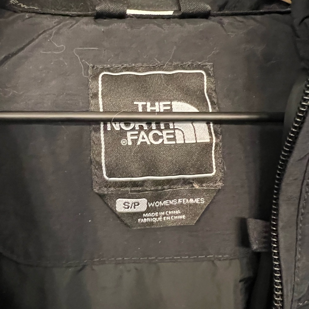 The North Face Hyvent Belted Jacket - Picture 4 of 7